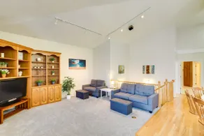 Game Room & Playground! Huge Family Home in Orem - Image 4
