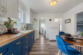 Drum Cottage | Sleeps 7 | Fenced Backyard with BBQ - Image 3