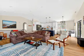 Panoramic Gorge Views + Sunset Deck • Modern 3BR - Image 3