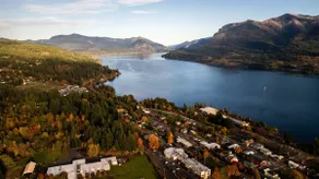 Panoramic Gorge Views + Sunset Deck • Modern 3BR - Image 2