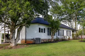Currahee Manor - Image 2