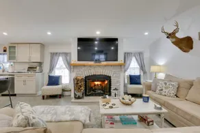 Hike & Explore! Nature-centric Hudson Valley Home - Image 5