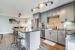 Country Setting w/ Modern Feel! Group Stay in Waco - Image 5