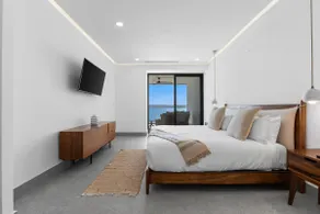 Bantay 8I | Beachfront 4BR PH w/ Outdoor Kitchen - Image 4