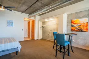 Modern Downtown Phoenix Studio! - Image 5