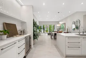 Beautifully Villa | Gardenfront Luxury 3 Bedrooms - Image 5