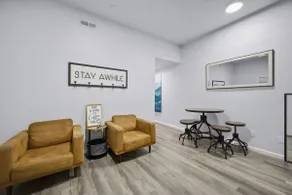 Bunkhouse on the Square-Pet Friendly! - Image 3