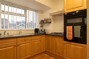 No 48 - 3 Bedroom Heworth in York - Image 3