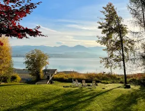 Oden Bay Log Home - Lakefront Retreat with Hot Tub - Image 4