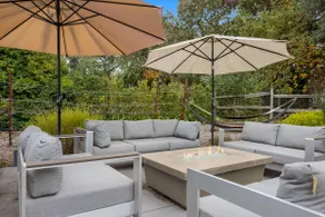 Private Retreat | Bocce Ball | Putting Green | BBQ - Image 2