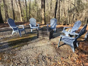 Helen 3-Level Luxury Cabin-Hot Tub-Sauna-Dogs - Image 4