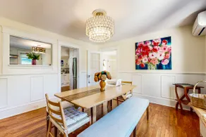 Bees Knees House | Walkable Coastal Retreat - Image 3