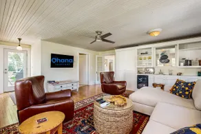 Bees Knees House | Walkable Coastal Retreat - Image 4