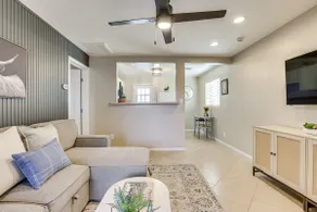 4 Mi to Dtwn Phx: Midtown Condo w/ Patio! - Image 4