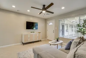4 Mi to Dtwn Phx: Midtown Condo w/ Patio! - Image 5