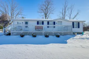 Great for Families! Woodsy Hideaway in Decatur - Image 3