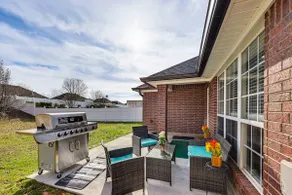 Close to Hospitals! Family Gem in West Monroe - Image 3