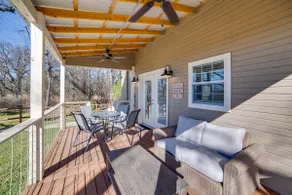 Anglers' Haven! Cedar Creek Reservoir Getaway - Image 2