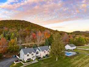 12BR Estate w/ Private Lake, Heated Pool + Hot Tub - Image 2
