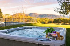 12BR Estate w/ Private Lake, Heated Pool + Hot Tub - Image 3