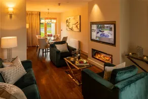 The Johnstown Estate Lodges - Image 3