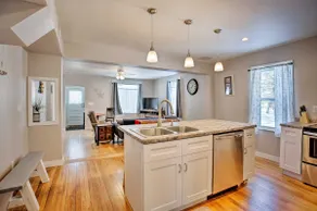 Cozy East Side Retreat, Walk to UW-Stout/ Downtown - Image 5