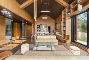 Sandbox House - An Architectural Mountain Retreat - Image 4