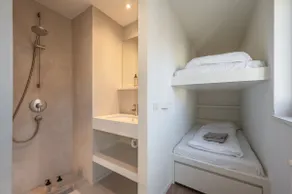 Apartment with Sunny Terrace in the Heart of Knokk - Image 4