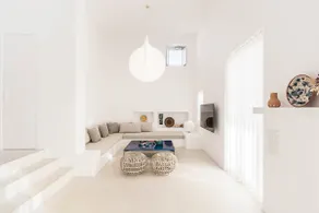 Golden View Villas Paros, Villa Daphne - Image 3