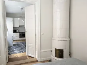 Well-planned 1 BDR in the heart of Old town - Image 3