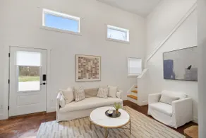 Cozy Loft Apartment, Minutes to MSU, Sleeps 4 - Image 3