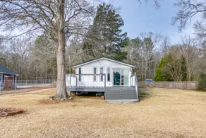 Waterfront Cottage at Cedar Pines Lake - Image 5