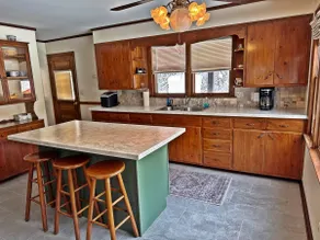Private Lakefront Cabin Near Eagle River - Image 4