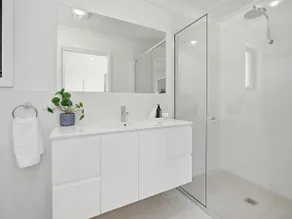 Villa Endsleigh - CBD Retreat, 2 Bed 2 Bath - Image 4