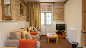 Princess Elizabeth, Sudeley Castle, Cotswolds - Image 3