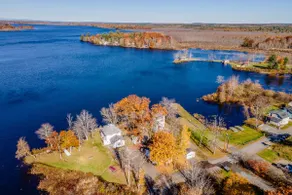 Waterfront Home w/ Two Private Beaches - Image 3