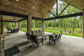 Lakefront Estate on 26 Acres: Hot Tub & Games - Image 3