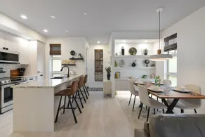 Sunridge Beachside Retreat by EMR Vacation Rentals - Image 5