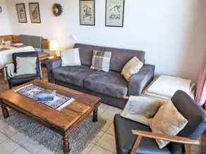 Apartment Jeanne D'Arc Apt- H2-49 by Interhome - Image 2