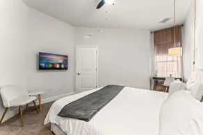 High-End King Suite Near Everything | Pool & Gym - Image 2