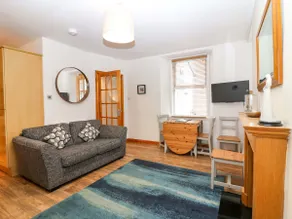 Rose Cottage - Image 3