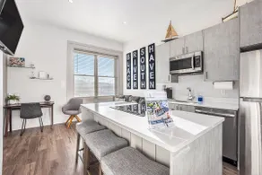 Convenient Condo On South Haven Black River - Image 3