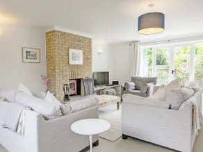 Old Lock Cottage, Birdham - Image 2