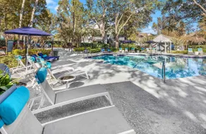 Spacious 2BR Apartment Sleeps 6 | Pet-Friendly + G - Image 2