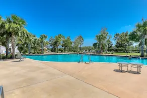 Family-Friendly Getaway w/ a Large Balcony & Patio - Image 4