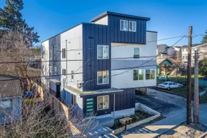 Brand New 3BR Townhome | Near Light Rail & Airport - Image 5