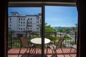 Walk to Beach & Johns Pass Village ~ Heated Community Pool ~ Bikes ~ Paddle Boards/Kayaks - Image 4