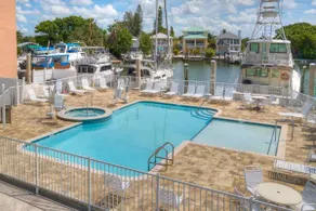 Walk to Beach & Johns Pass Village ~ Heated Community Pool ~ Bikes ~ Paddle Boards/Kayaks - Image 2