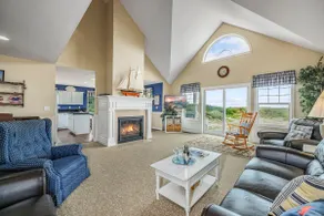 Ocean View, Hot Tub, Games - Image 3