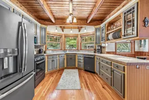 Blue Raven | Cozy Mountain Home Near Lake - Image 5